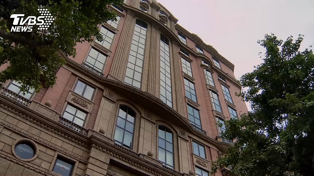 Taipei prosecutors summon hotel chairman in donation probe (TVBS News)