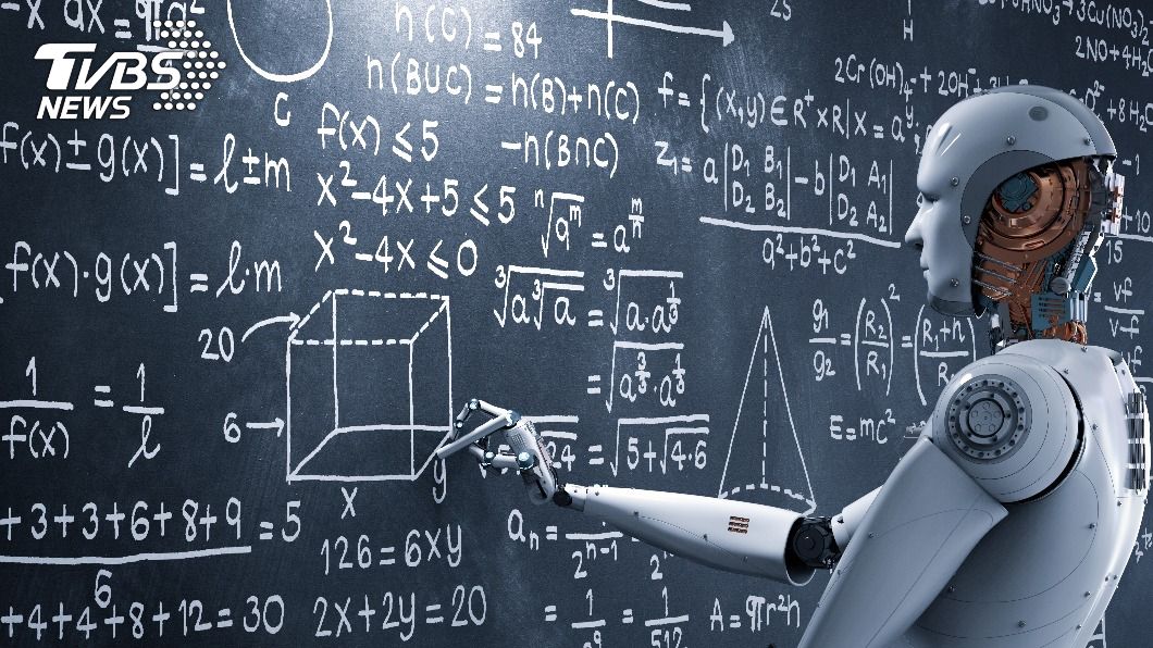 AI to cut 29.2% of jobs in the next decade, survey finds (Shutterstock)