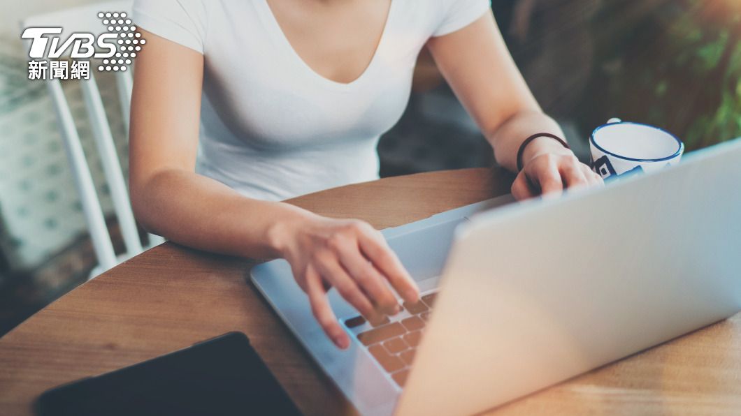  Labor minister unveils plan to support working women (Shutterstock)
