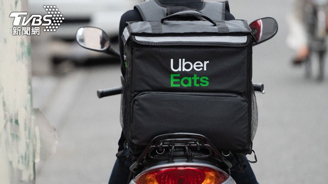 Uber Eats Taiwan joins elite billion-trip global markets (Shutterstock)