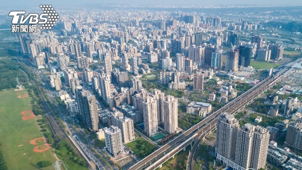 Credit controls lead to 25.5% drop in Taiwan home sales (Shutterstock)