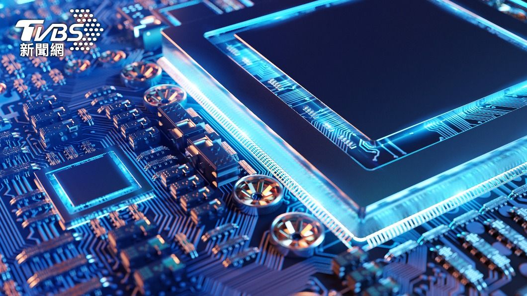 Global chip equipment sales dip 11%, China soars by 42% (Shutterstock)