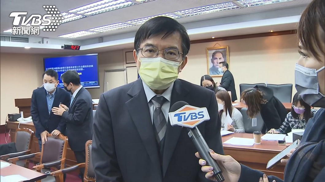 Wang Kwo-tsai addresses Taoyuan airport’s ranking plunge (TVBS News)