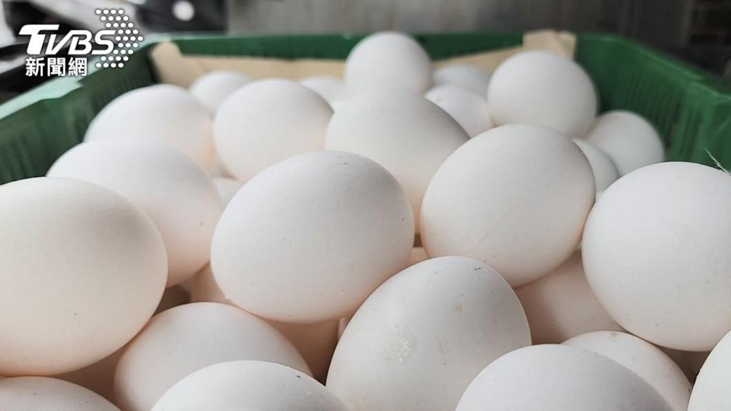 Taipei egg prices drop amid surplus production (TVBS News)