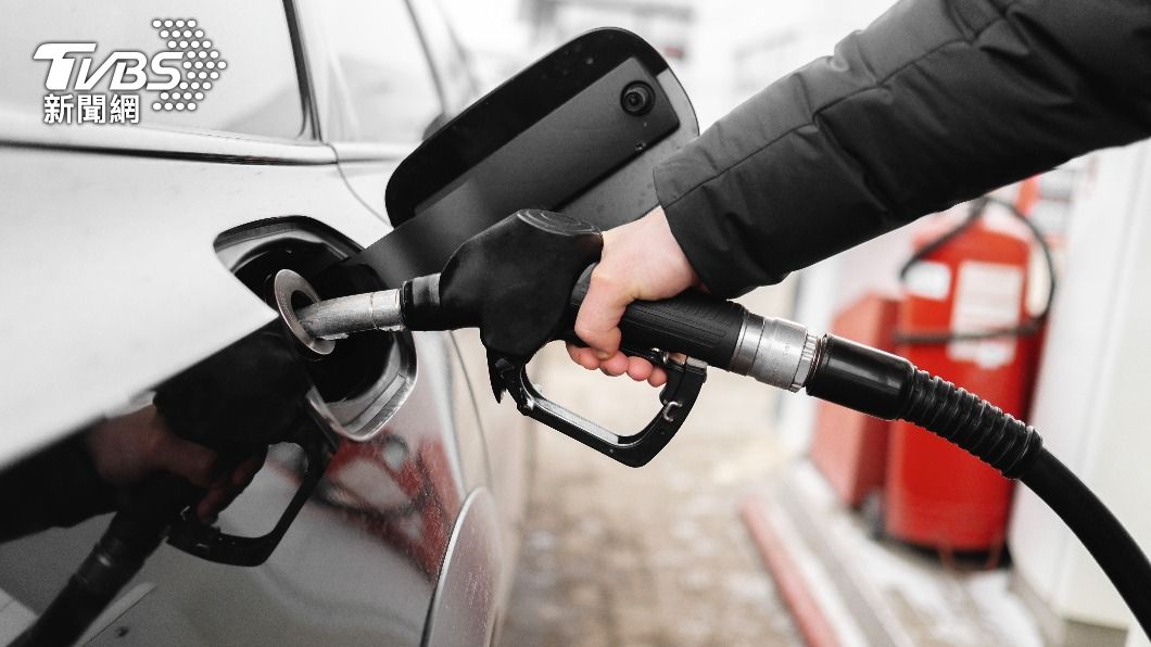 Formosa Petrochemical raises diesel prices by NT$0.1 (Shutterstock)