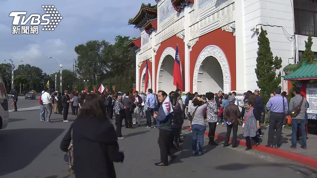 Poll reveals Taiwanese support for sovereignty defense: MAC (TVBS News)