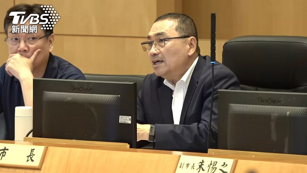 New Taipei City mayor plans bus fare review (TVBS News)