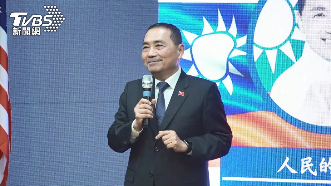 Hou apologizes to U.S. policy expert for photo controversy (TVBS News)