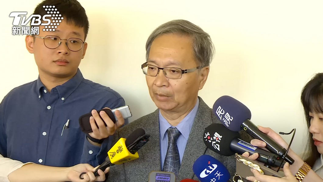 Taiwan health minister assures control over medical fees (TVBS News)