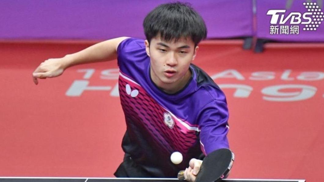 Lin Yun-ju advances to round of 32 at Singapore Smash (TVBS News)