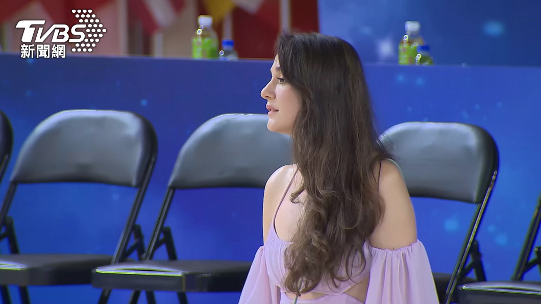 Ukraine-born actress rumored to run for DPP candidacy (TVBS News)