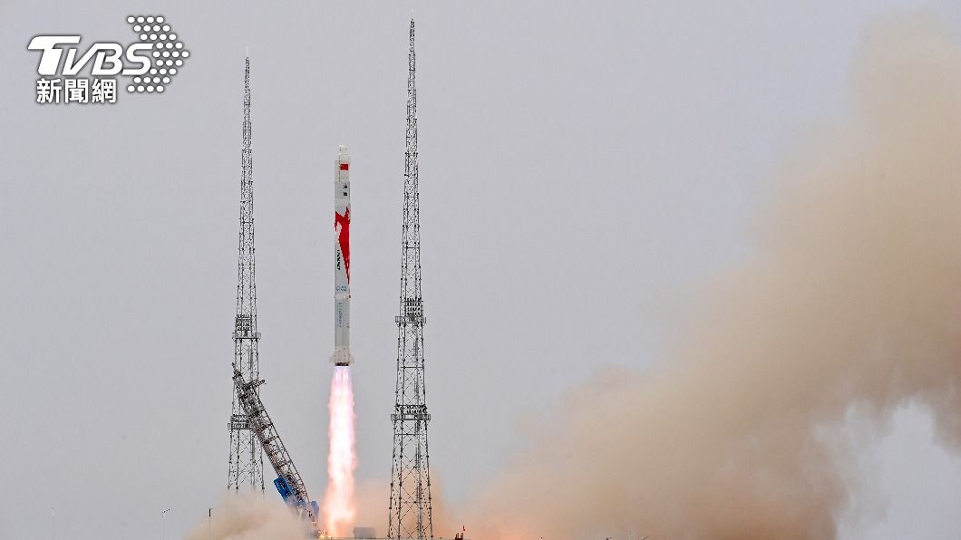 RDRC tracks Chinese rocket flight over Taiwan airspace (Shutterstock)