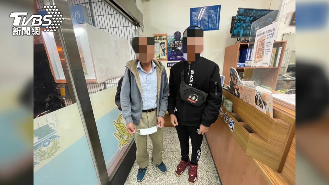 Elderly man’s lost backpack with NT$1M found by clerk (TVBS News)