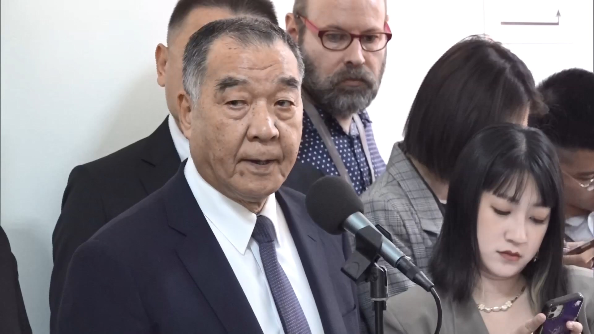 Taiwan Defense Minister comments on Chinese rocket launch (TVBS News)