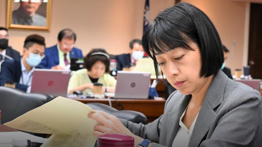NPP urges ban on wage law violators from gov’t bids (Courtesy of Claire Wang’s Facebook)