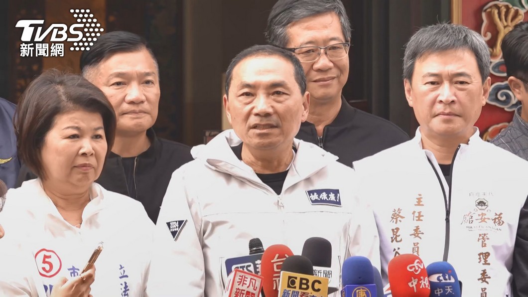 Hou thanks wife for transforming mansion into social housing (TVBS News)