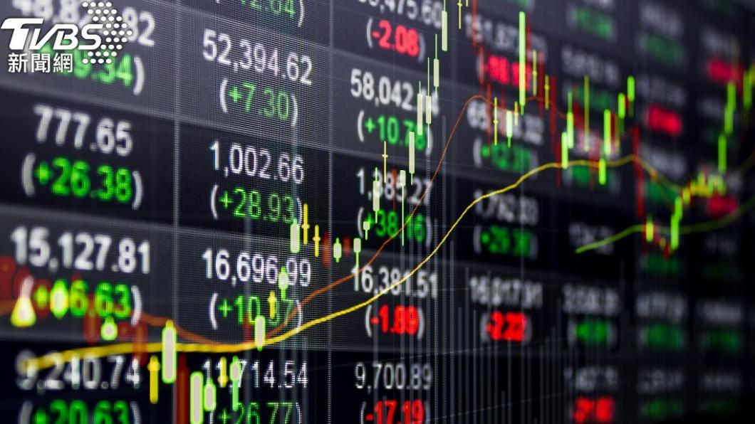 TSMC leads market surge amid global downturn (Shutterstock)