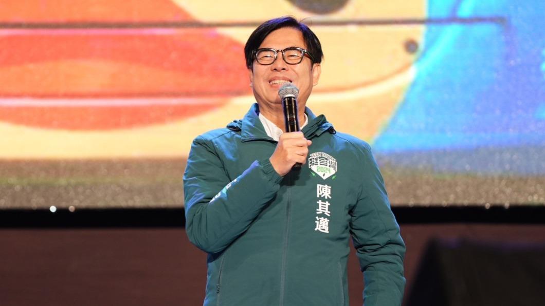 Kaohsiung’s Chen Chi-mai tops major city mayors (Chen Chi-mai/FB)