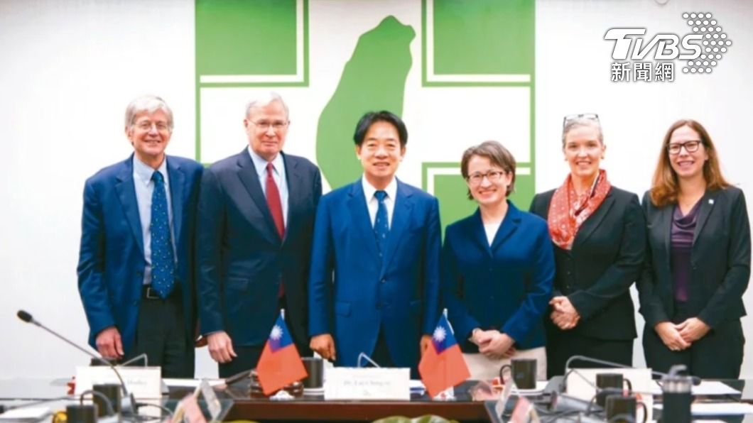 Taiwan’s president-elect Lai Ching-te meets U.S. delegation (Courtesy of DPP)