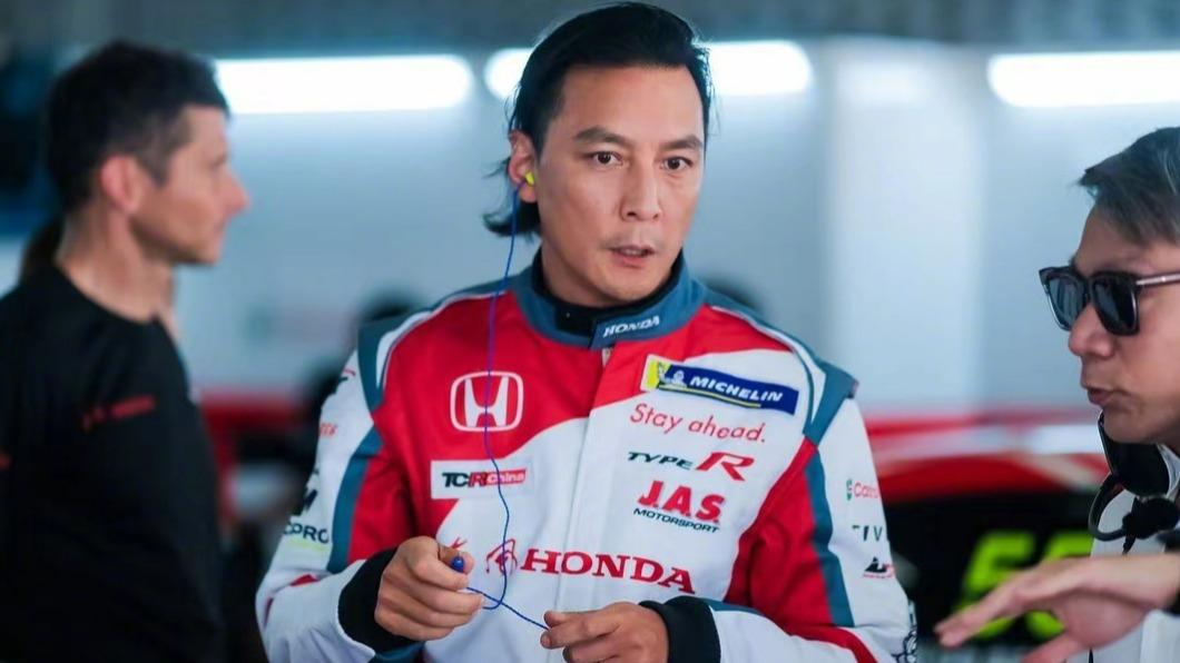 Daniel Wu slams Barbie’s new Asian doll stereotypes (Courtesy of Daniel Wu’s Weibo)