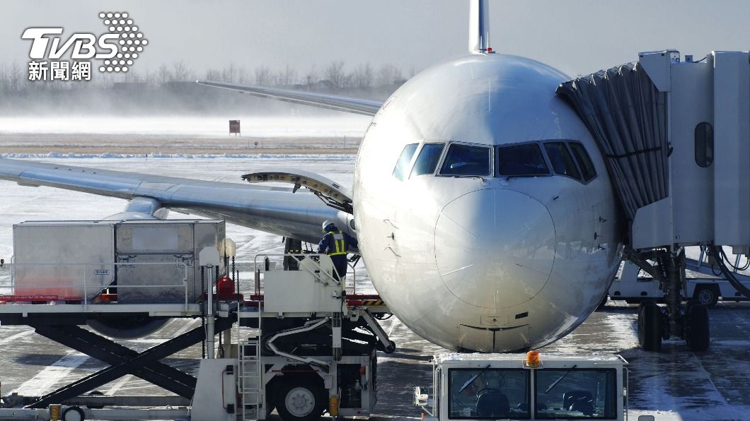 Kansai tops baggage handling survey (Courtesy of Shutterstock)