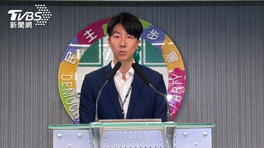 Ko Wen-je to sue DPP spokesperson over party support claims (TVBS News)