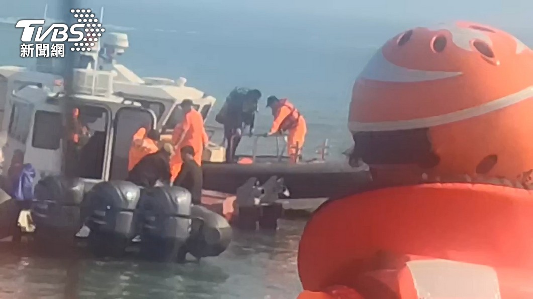 Prosecutor investigates drowning of Chinese fishermen (TVBS News)