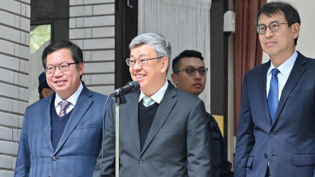 Premier Chen tackles chili safety crisis (Courtesy of the Executive Yuan)