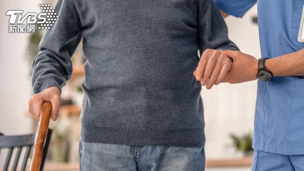 Taiwan to enhance support for elderly living alone (Shutterstock)