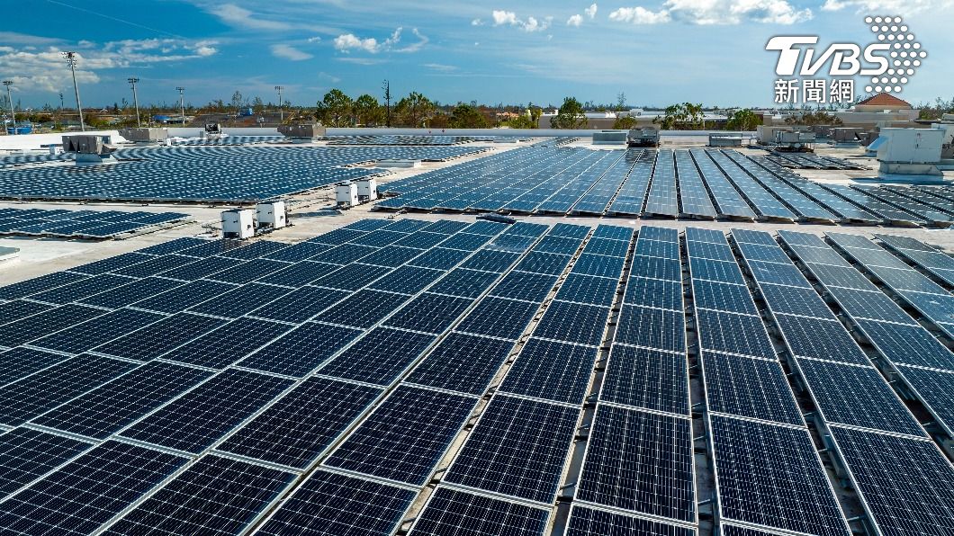 Peng: Taiwan sets strictest solar energy assessment standards (Shutterstock)