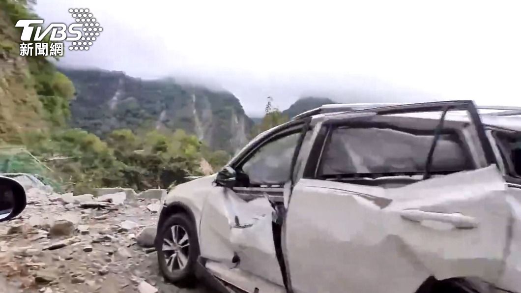 Hualien quake: Intense search for 6 missing in mountains (TVBS News)