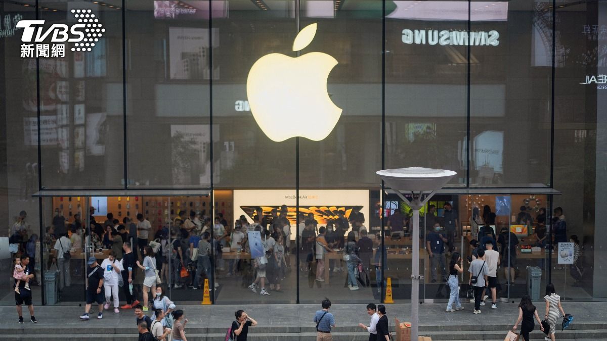 Apple joins forces with TSMC to develop AI chips: WSJ (Reuters)
