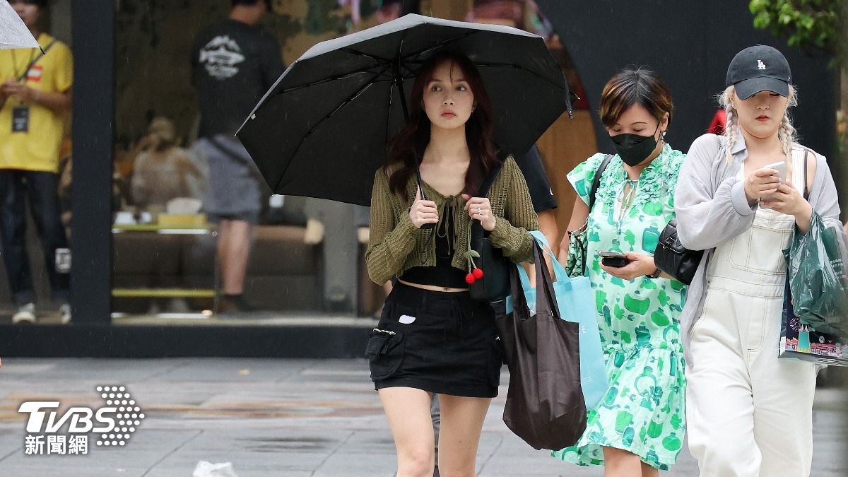 Ewiniar may become typhoon by Saturday (TVBS News)