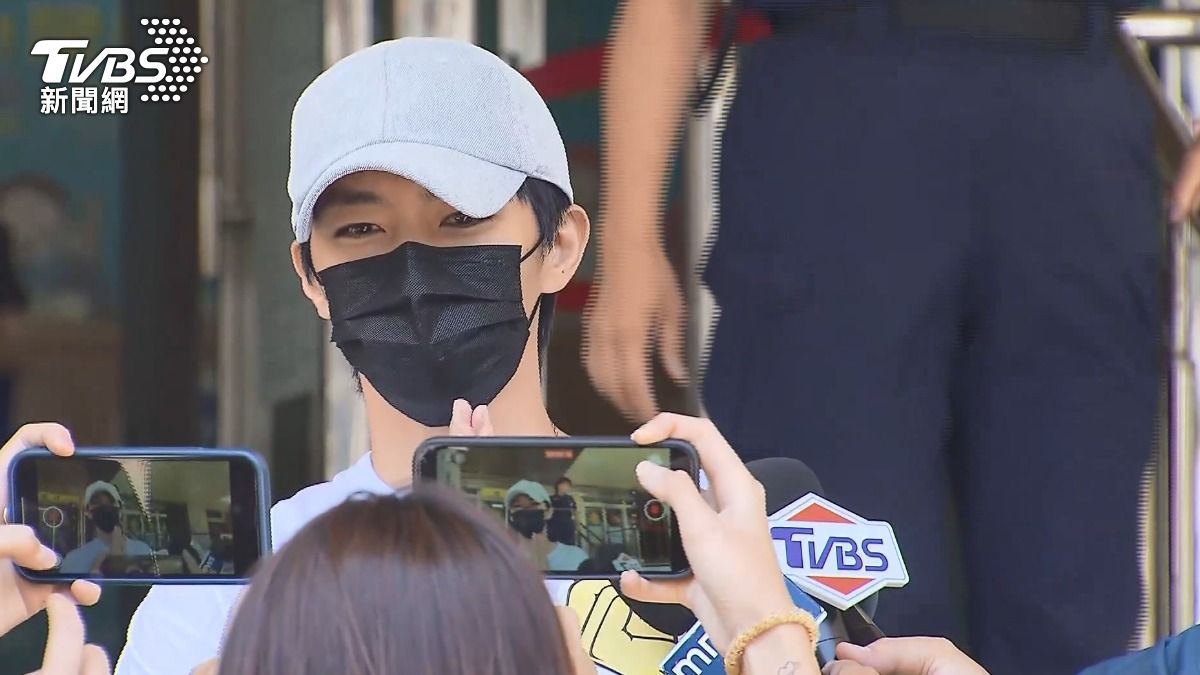Court finds Aaron Yan guilty in sexual content case (TVBS News)