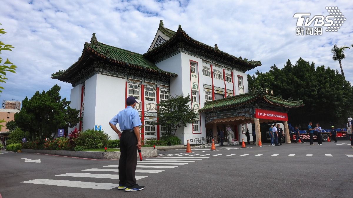 Taipei to transform funeral parlor site into parking (TVBS News)
