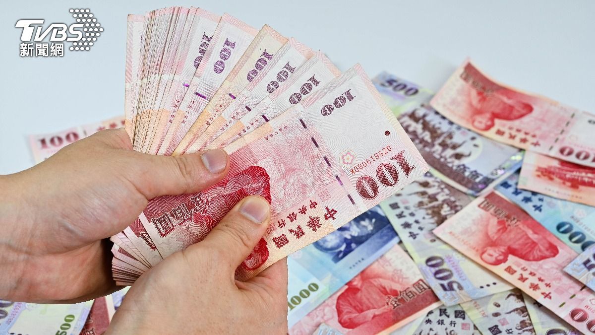 Average salary in Taiwan hits decade-high, up 5.4% (Shutterstock)