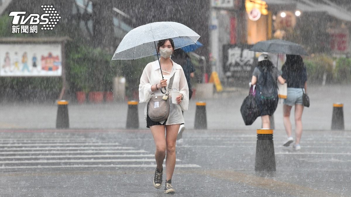 Taiwan braces for thunderstorms and high temps Tuesday (TVBS News)