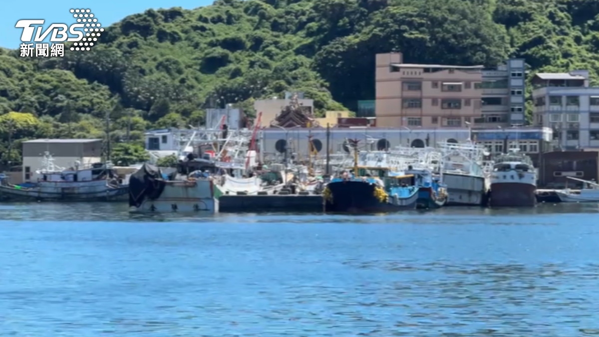 Taiwan’s fishing vessel detained by Japan for regulation breach (TVBS News)