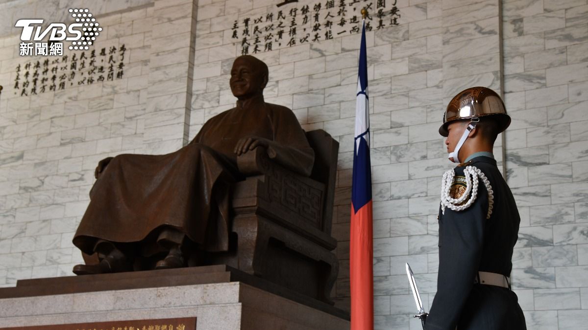 Premier Cho urges diverse themes at Chiang Kai-shek Hall (TVBS News)