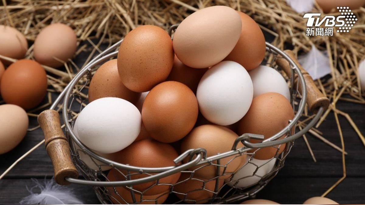 Taiwan’s egg farmers face challenges after typhoon (Shutterstock)