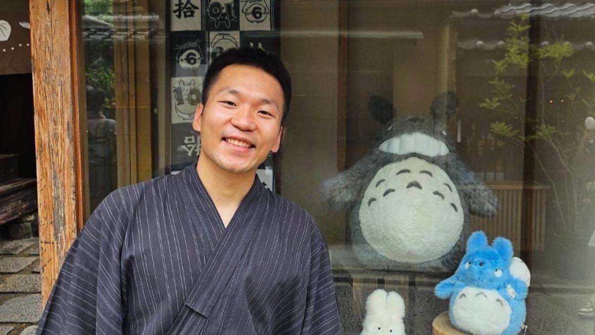 Badminton star celebrates birthday with call for compassion (Lee Yang/FB)