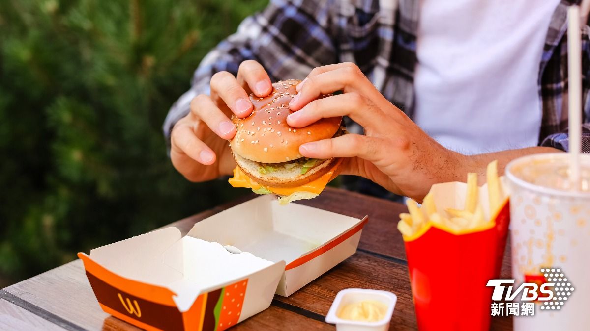 McDonald’s Taiwan assures food safety (Shutterstock)