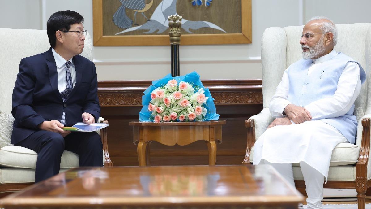 Foxconn chair Young Liu met with Indian PM Modi (Courtese of Modi’s X)