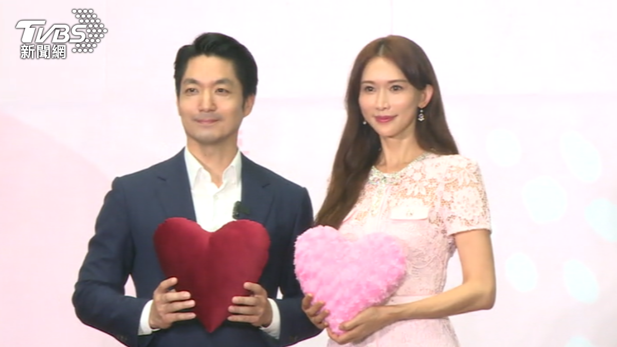 Lin Chi-ling and Chiang Wan-an (TVBS News)