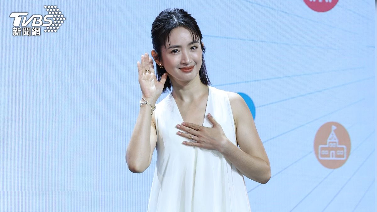 Ariel Lin urges understanding amid identity controversy (TVBS News)