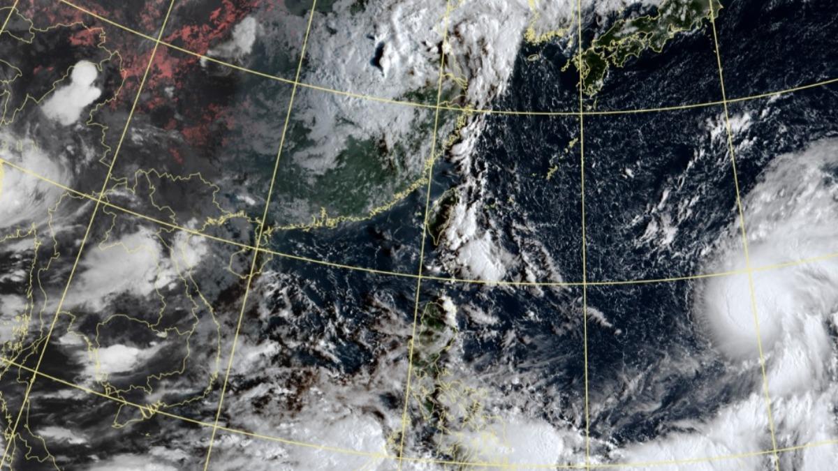 Taiwan braces for intermittent showers, thunderstorms (Courtesy of CWA)