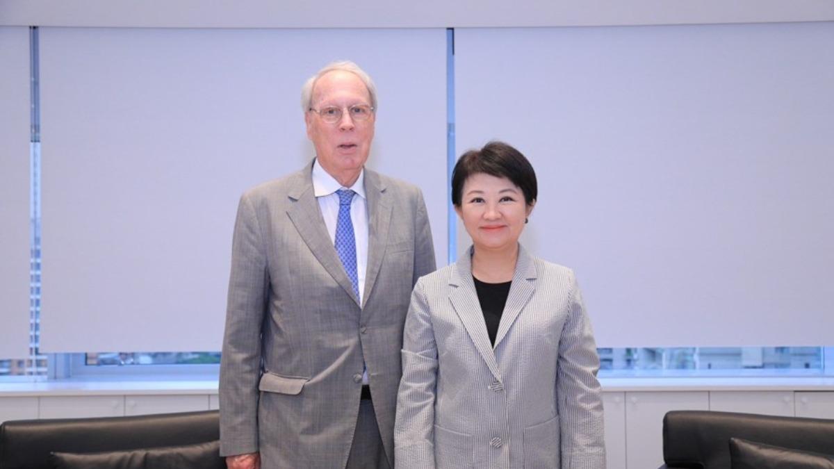 Ex-AIT chair warns against Trump’s stance on US alliances (Courtesy of Taichung City Gov’t)