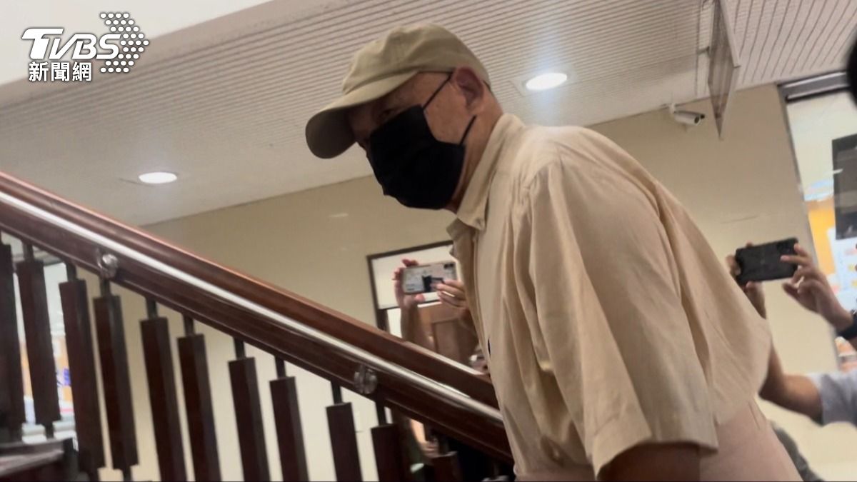 Ex-Dingyue chair denies bribery in Core Pacific City case (TVBS News)