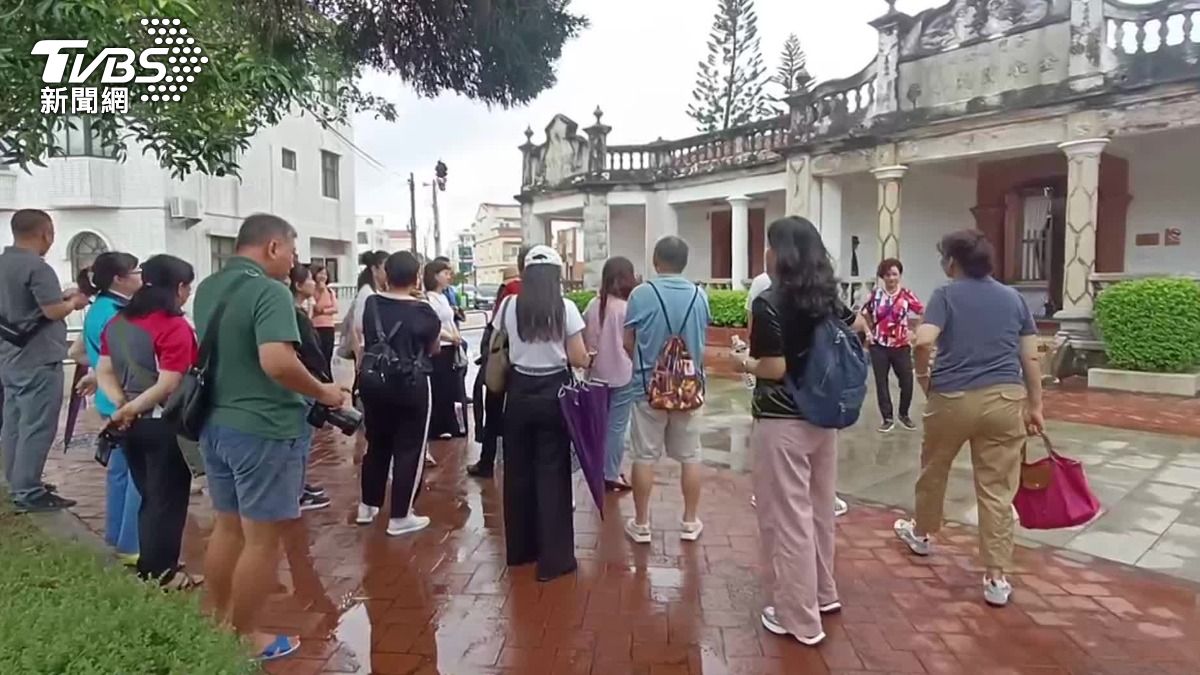 Taiwan urges China to ease travel restrictions (TVBS News)