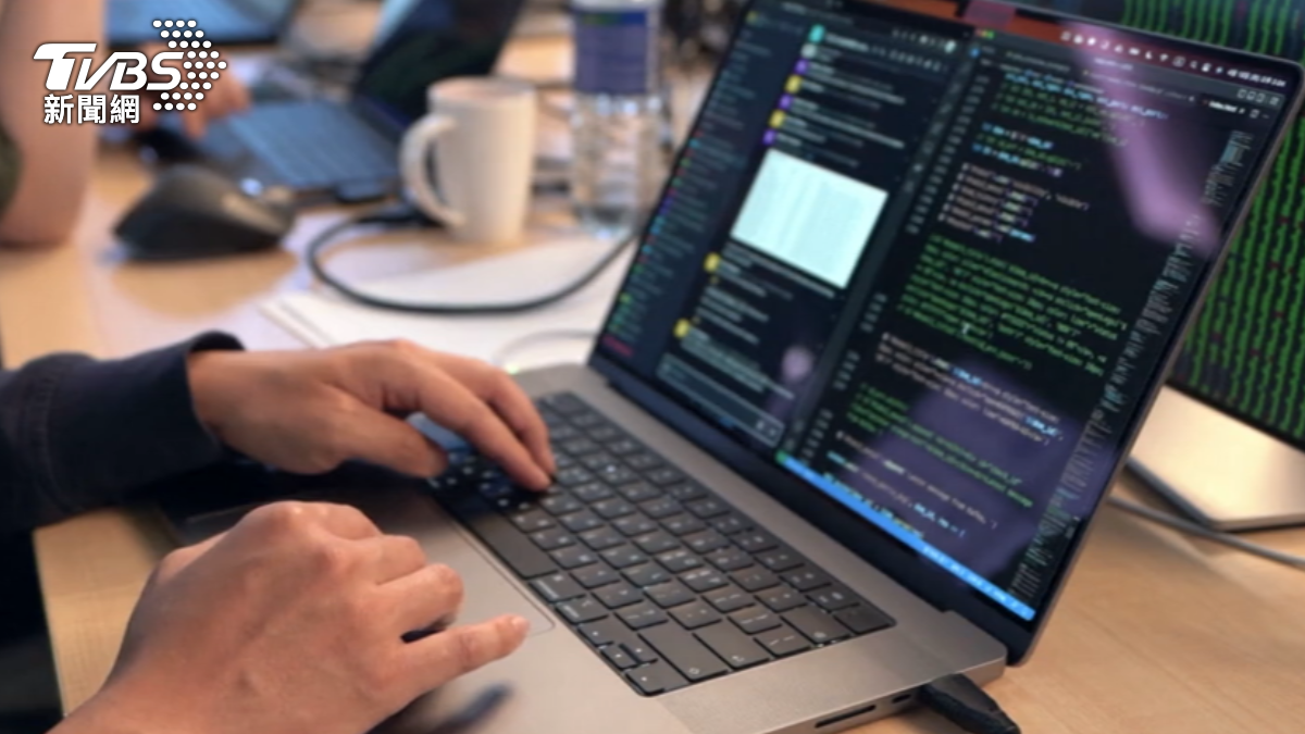 Taiwan leads Asia-Pacific in cyberattacks, report shows (TVBS News)